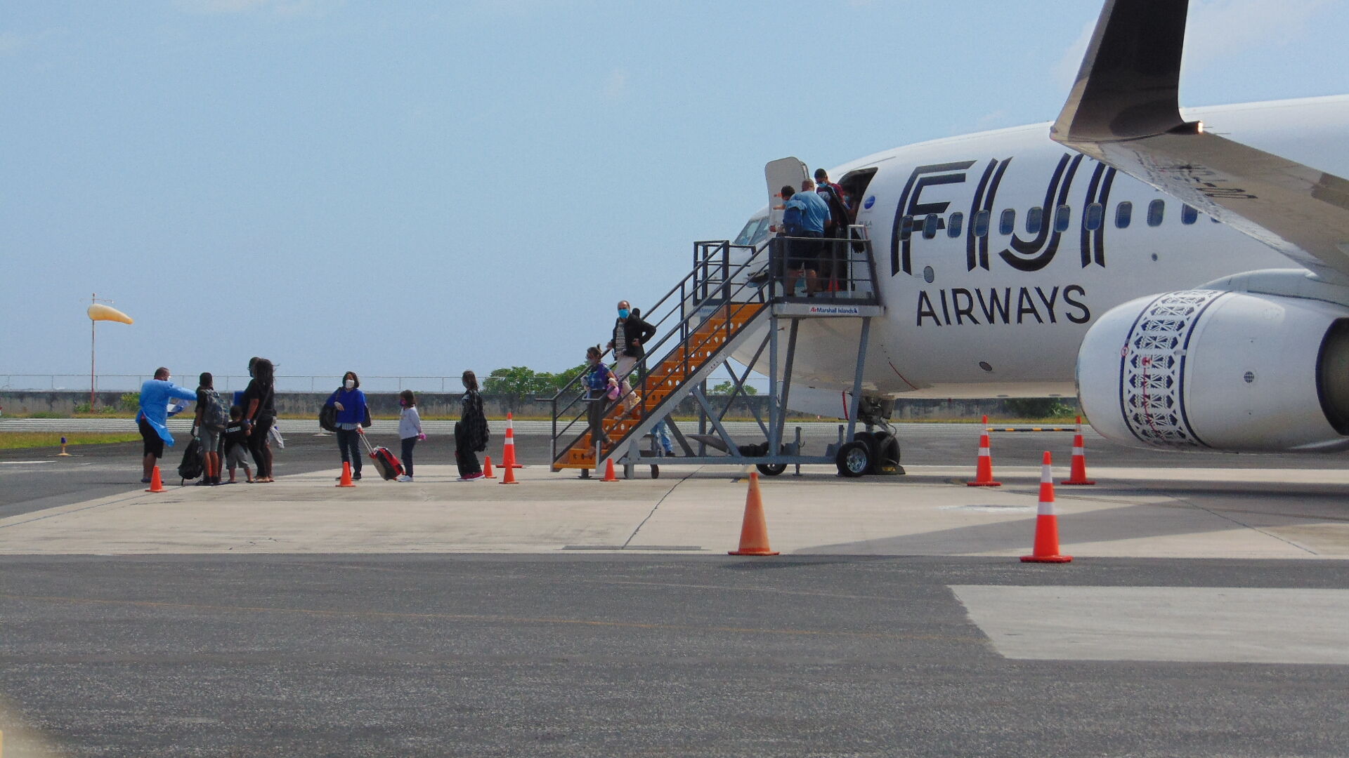 Fiji group arrives to festive Majuro airport welcome